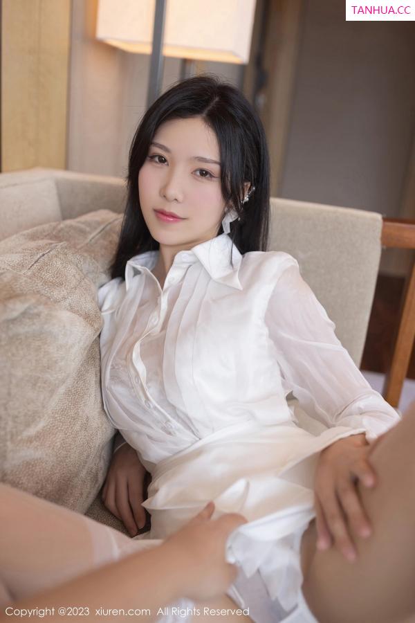 陈若依 抖娘利世 [XiuRen]高清写真图 2023.03.08 No.6382 利世 丝袜美腿第15张图片